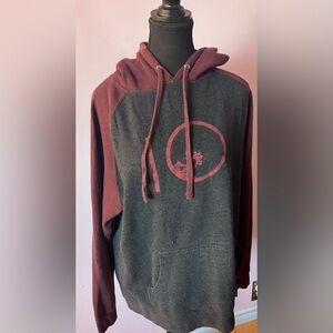Tentree adult hoodie with pouch Size M/L